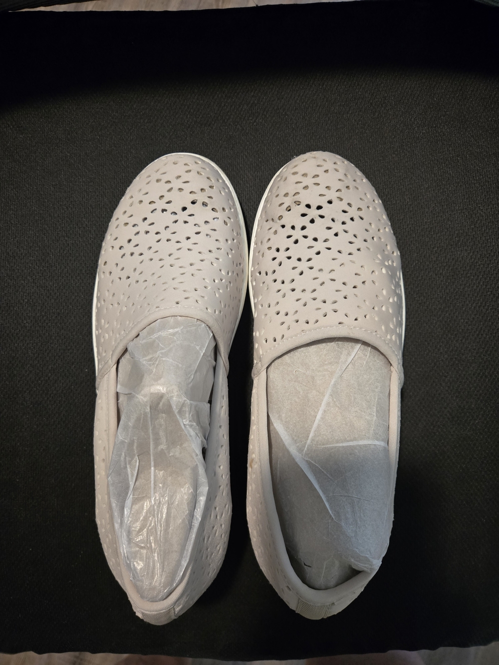Clarks Cloudstepper Perforated Slip-On Flats